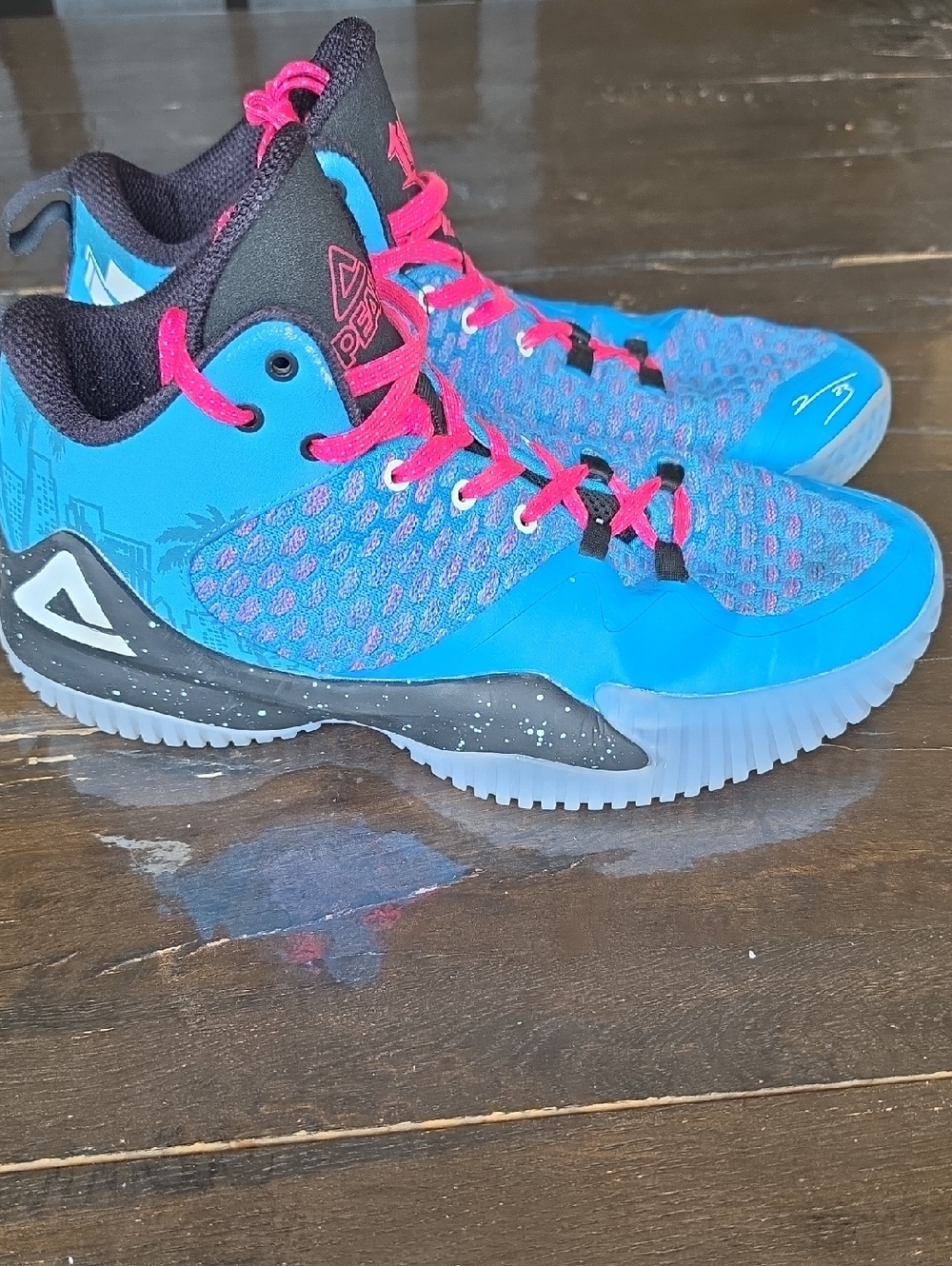 (8) Men's Peak Performance Bright Blue Athletic High-Tops Basketball Athleisure